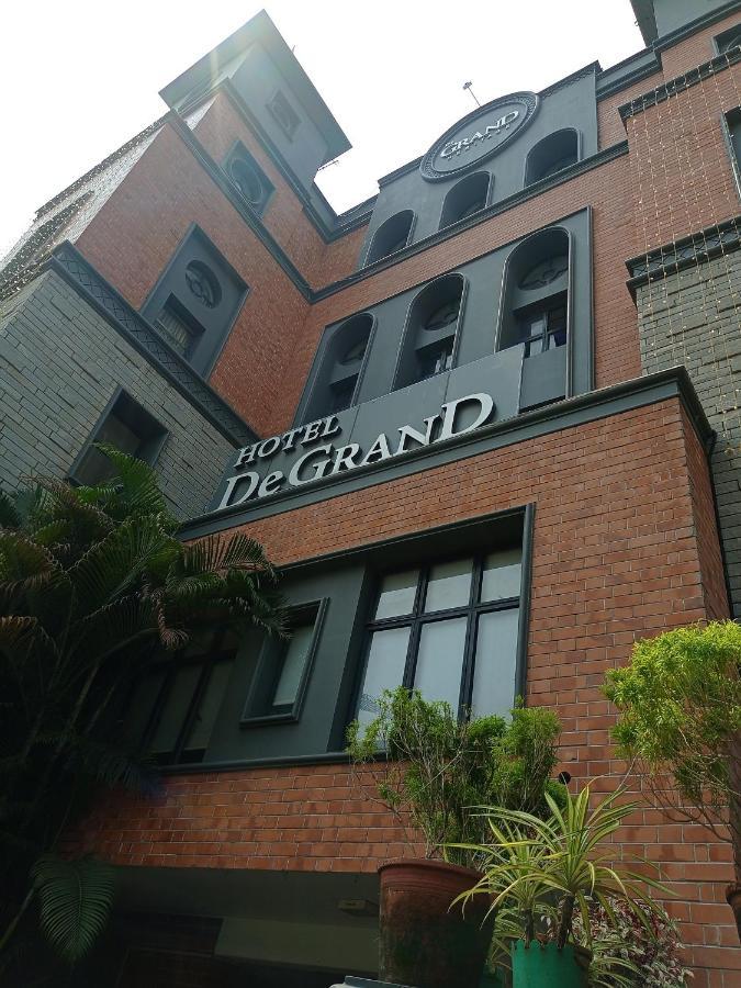 Hotel De Grand Kozhikode Exterior photo